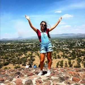 Meet your Posher, Jenna